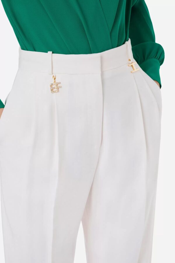 Dopasowane spodnie z zawieszkami z dżetów z logo Elisabetta Franchi