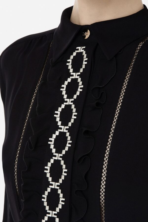 CA02831E2 Koszula z wiskozowej żorżety z kontrastowym haftem Elisabetta Franchi